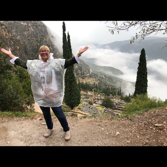 Meet your Posher, Debbie - Picture 15 of 15